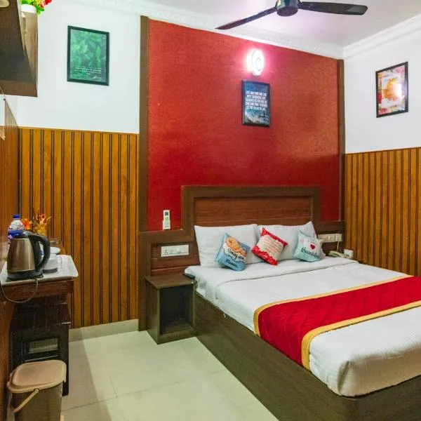 Blue Bell Hotel, hotel in Nedumbassery