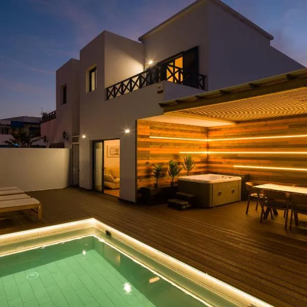 Villa Victoria - Playa Blanca, ξενοδοχείο σε Πλάγια Μπλάνκα