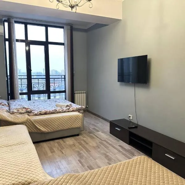 Kulikov apartment on Sydykova 156, hotel di Bishkek