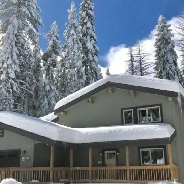 Lily of the Valley - Yosemite Reservations, AC, Forest View and WiFi, hotel v mestu Yosemite West