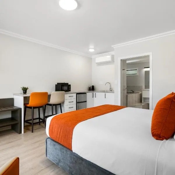 Stay 280 & Stay 284 Rotorua - Refurbished Modern Accommodation, Hotel in Rotorua