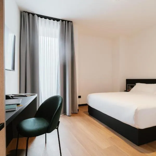 Aspio Hotel, hotel v destinaci Osimo