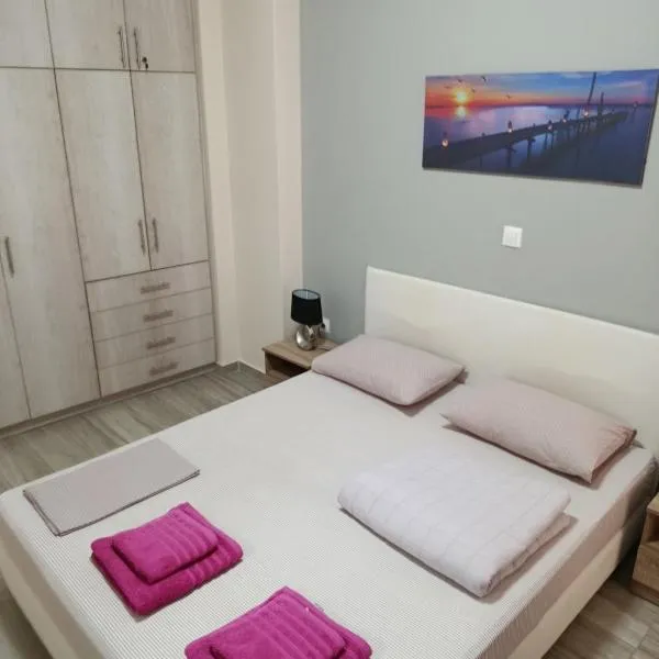 Alimos Apartments, hotel in Athens