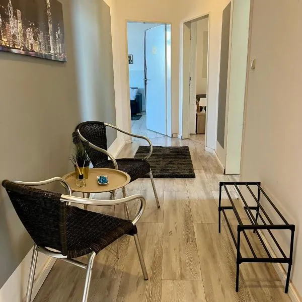 2 Zimmer Ferien - Monteurwohnung Pension Brema, hotel v destinaci Bremerhaven