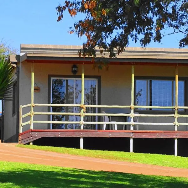 Eden Chalets โรงแรมในวินด์ฮุก