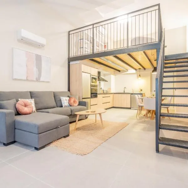 Loft HomeValencia, hotel in Valencia