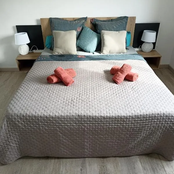 Chambre privée, hotel in Montaigu-Vendée