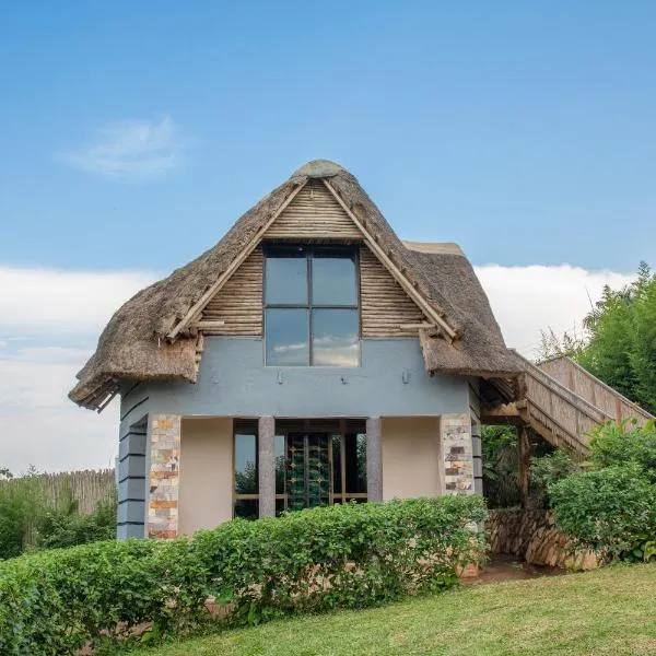 Rock Nature Safaris Lodge: Fort Portal şehrinde bir otel