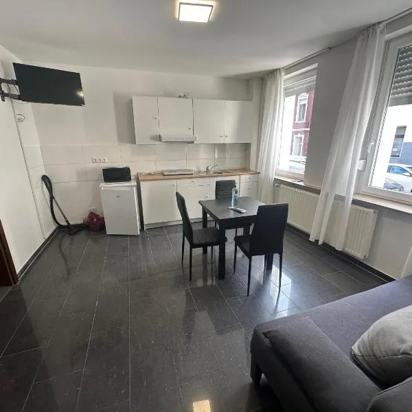 Helle und moderne 2 Zimmerwohnung in Mönchengladbach-Zentrum, hotell sihtkohas Mönchengladbach