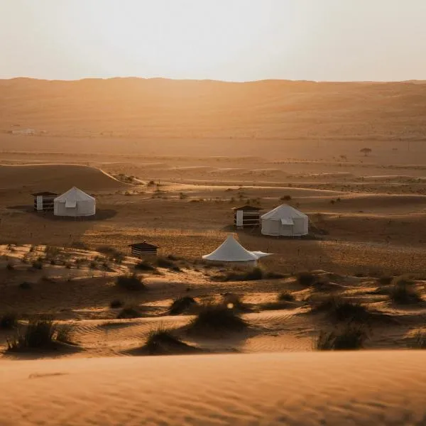 Desert waves camp, hotel in Bidiyah