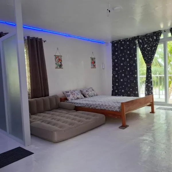 Remy's Eco house, hotel in Hernani