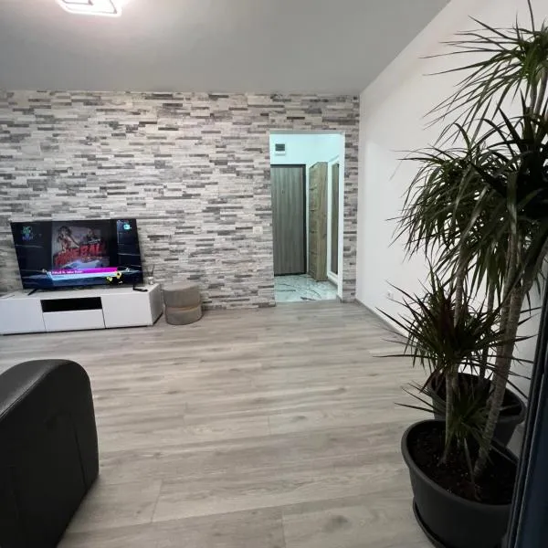ADI-RENTS Apartmens, ξενοδοχείο στο Τζιούρτζιου