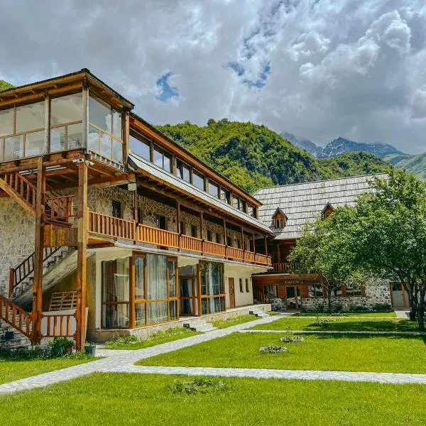 Logu i Harushave, hotel i Theth