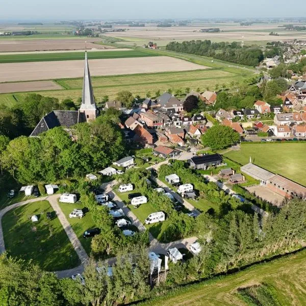 Camping Zee van Tijd Holwerd, hotel in Holwerd