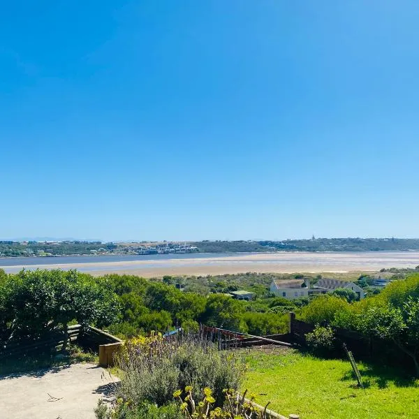 OUPAs se Plek, hotel v destinaci Kontiki