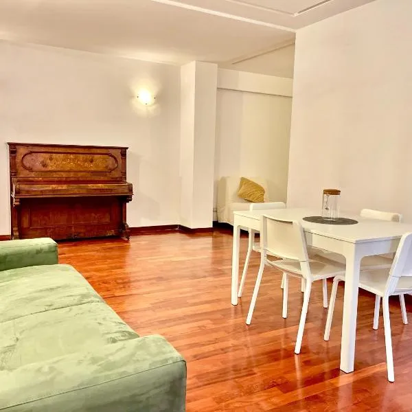 House in Trastevere PortaPortese, hotel in Rome