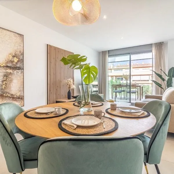 BellaMar Luxury Apartment in Marbella with amenities, hôtel à Marbella