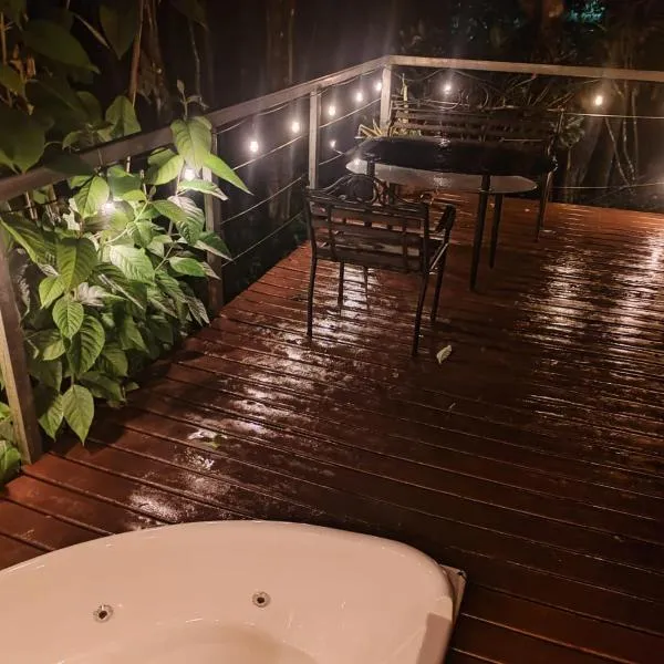 Charmin forest cabin，位于福尔图纳的酒店