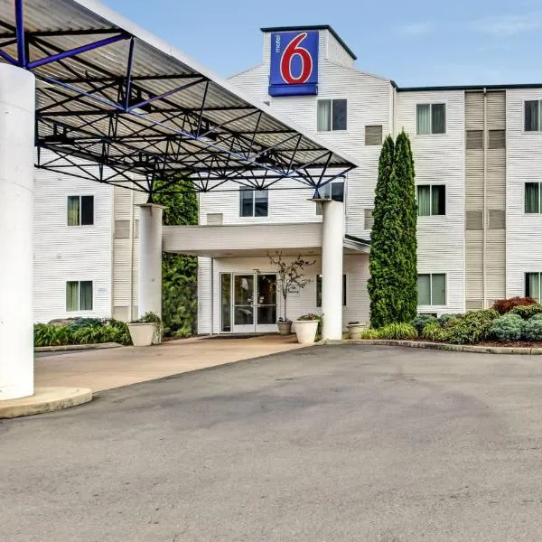 Motel 6-Roseburg, OR, hotel in Roseburg