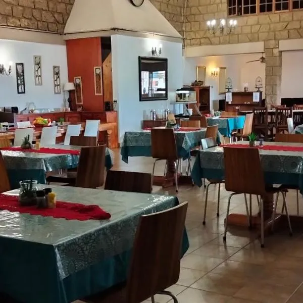 Jozini Lebombo Lodge, hotel in Jozini