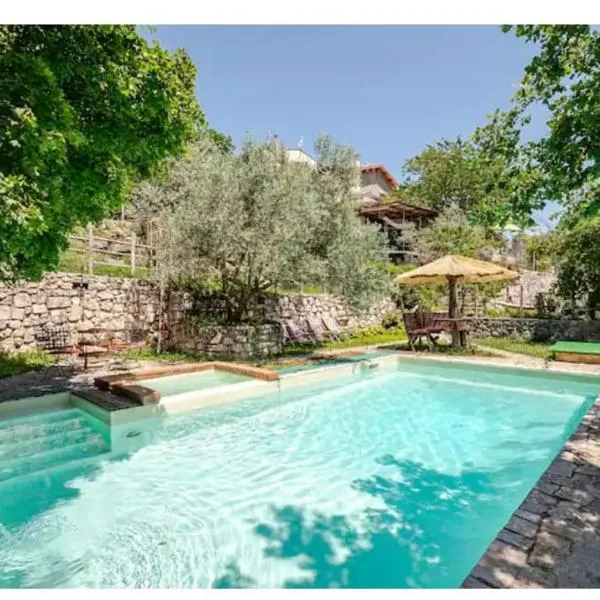 L'Iperico Stanza della Regina Boudicca, ξενοδοχείο σε San Vittorino