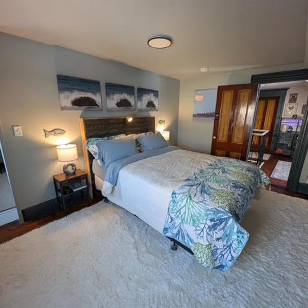 Route3BnB, hotel in Shag Harbour