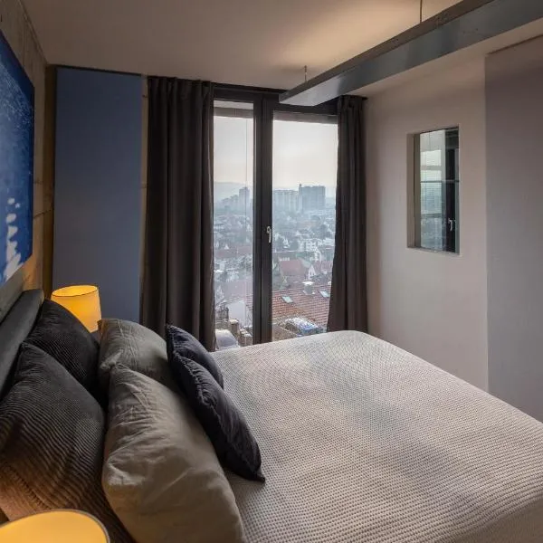 Apartment "Little Manhattan" - Business-27 qm-ruhig-Parkplatz-Arbeitsplatz-Aussicht, hotel en Leonberg