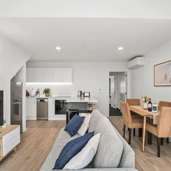 Beautiful Apartment Sleeps 4 Close Town & Ski, hotel en Queenstown