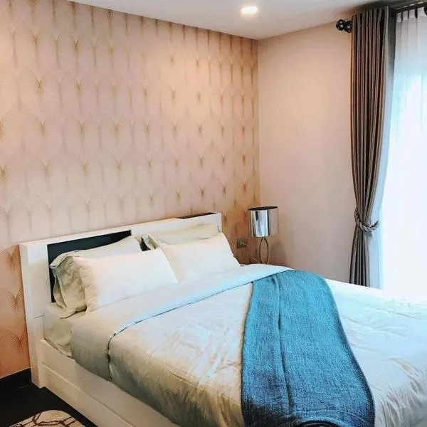 Stylist Snug Room at Vidi Condominium Walking to Nimman, Hotel in Chiang Mai