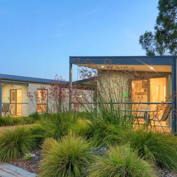 Yarrawonga Riverlands Tourist Park, hotel v destinaci Yarrawonga