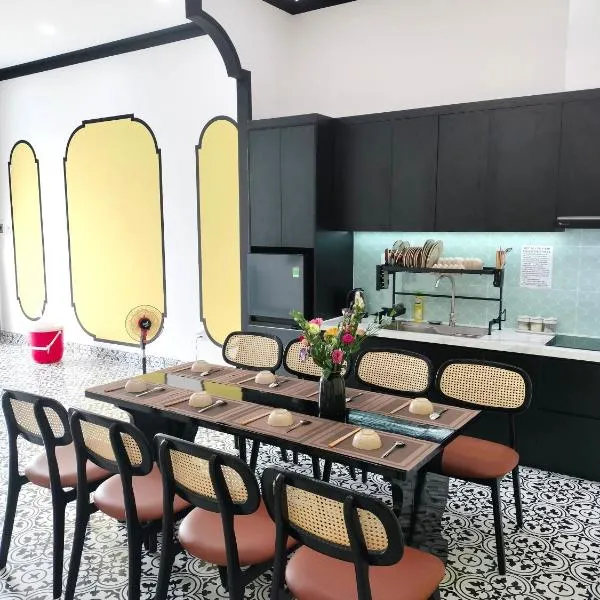 Villa RonRoy Hà Tiên, hotel u gradu 'Hà Tiên'