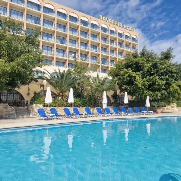 Navarria Blue Hotel, hotel di Limassol