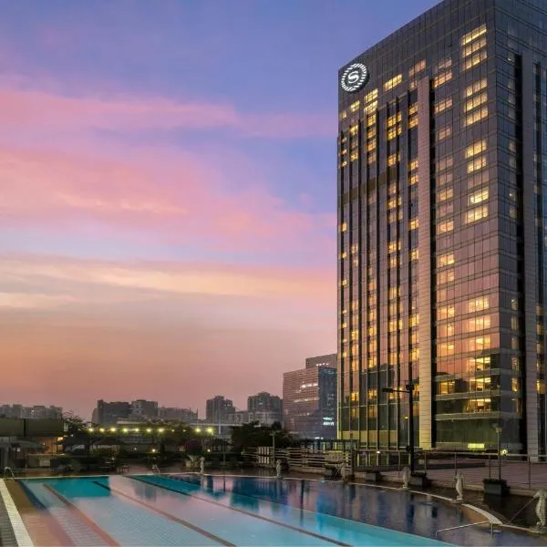 Sheraton Guangzhou Hotel, hotel v Kantonu