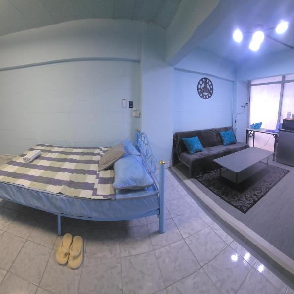 Beautiful Studio 107 Apartment with nice living room with WiFi, Бангкок