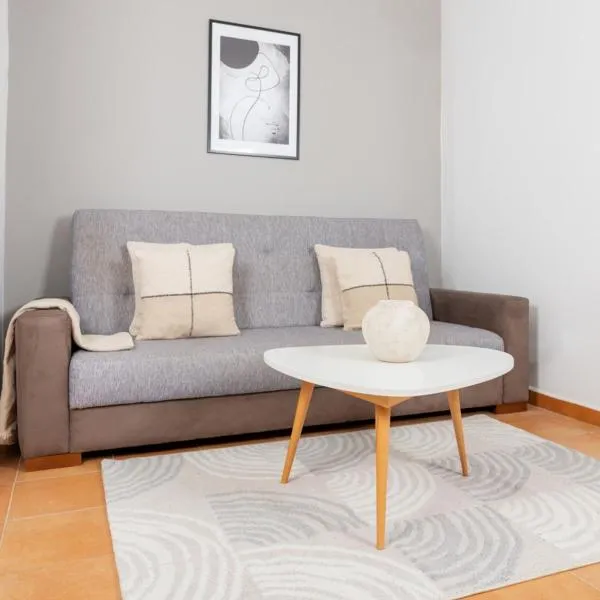 Somptueux appartement à Hydra, hotel in Hydra