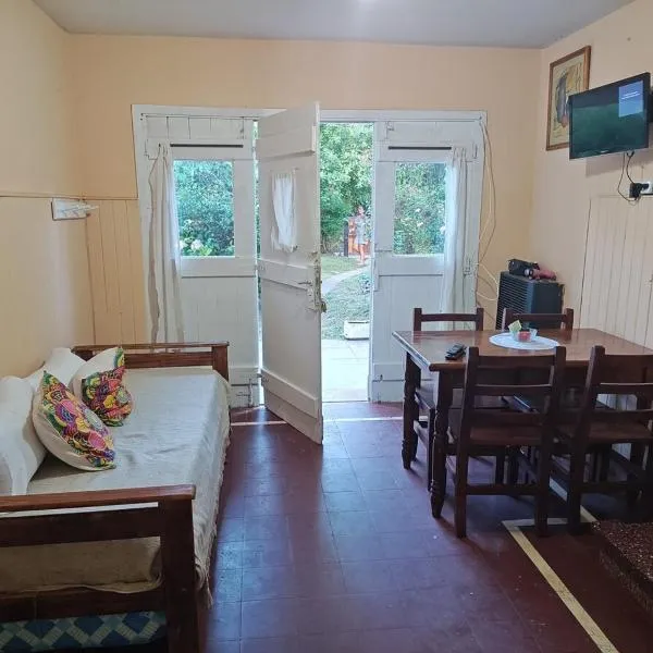 Depto 2 Chelson centro, hotel in Villa Gesell