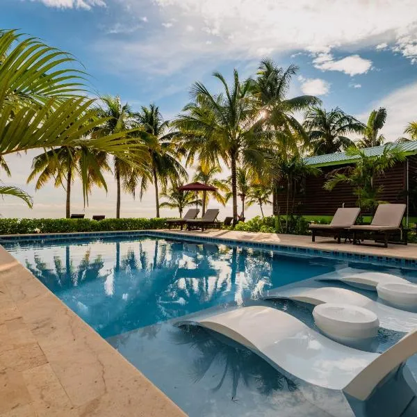 Coconut Row Boutique Hotel, hotel in Hopkins