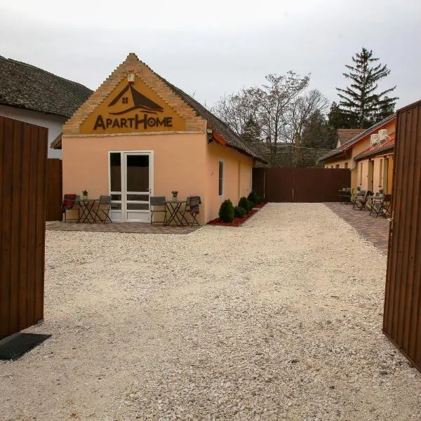 ApartHome, hotel in Makó