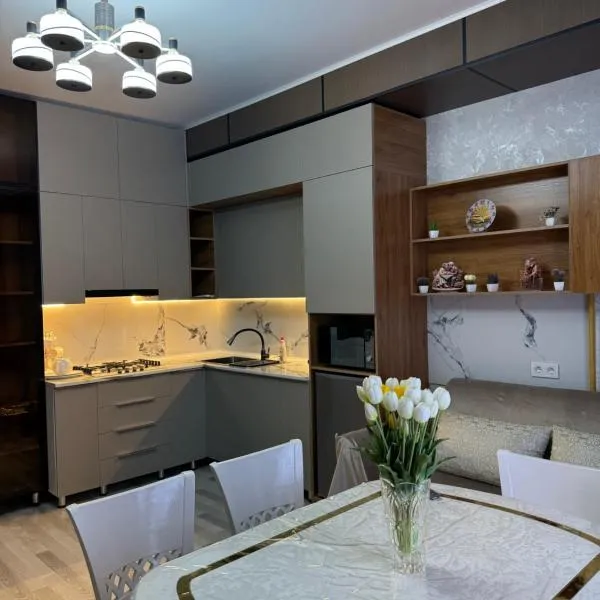 Керуен Сарай Апартаменты, hotel v destinaci Türkistan