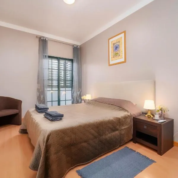 Calm Paradise close to the City, hôtel à Faro
