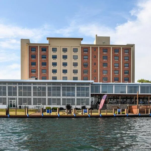 Crowne Plaza Niagara Falls NY - Riverside by IHG, hotel in Niagara Falls