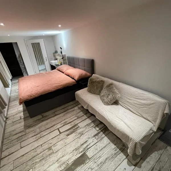 vitalpha lodge, hotel v destinaci Glarus