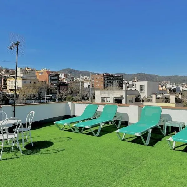 Casa independiente-Garden-Views-2 bedrooms, hotel in Barcelona