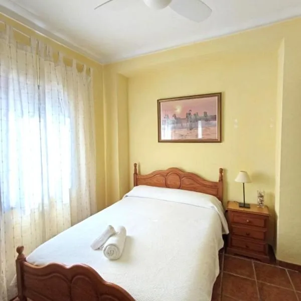 Hostal R-Conecta, hotel in Cuevas de San Marcos