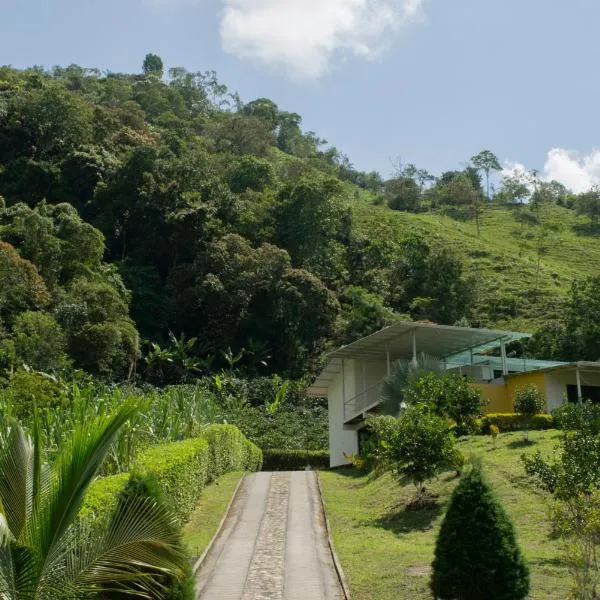 Villa Romero Hospedaje, hotel in Vergara
