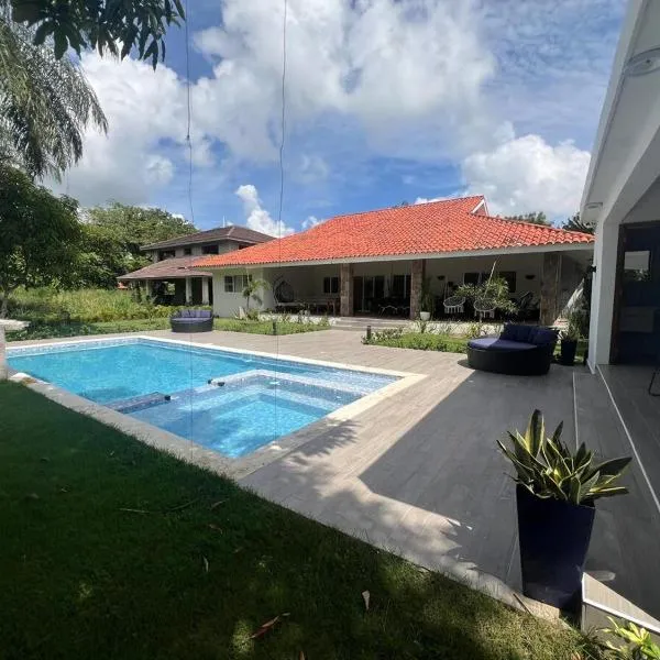 Villa Guavaberry, hotel en Juan Dolio