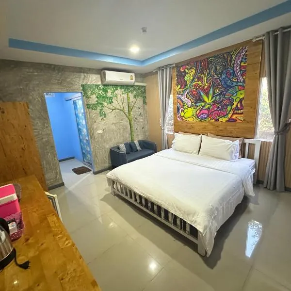 Jingle Bells Resort, hotel in Ko Larn