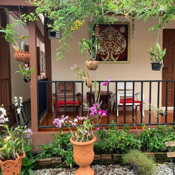 K Khan Garden at Chiang Khan Walking Street, hotel in Chiang Khan