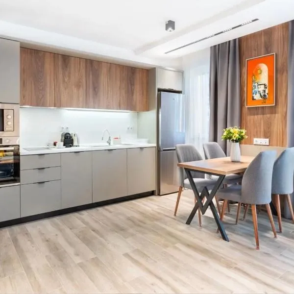 Апартхотел Сенатор Пловдив Self check-in, hotel in Plovdiv