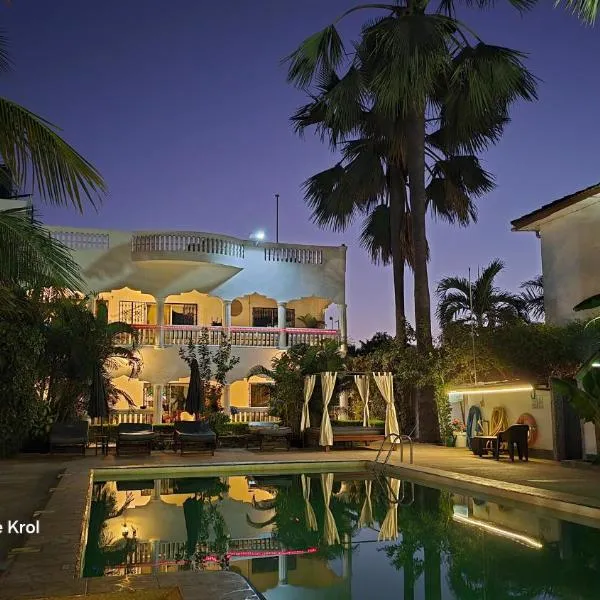 Dulaa Deema Residence Brufut Heights, hotel in Trankill